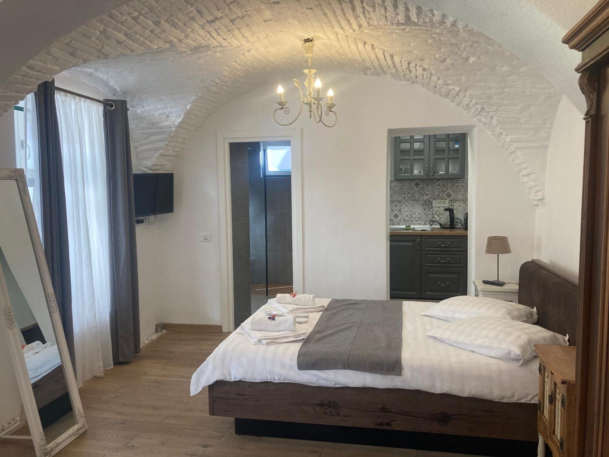Historical Center Residence 2 Sibiu Luaran gambar